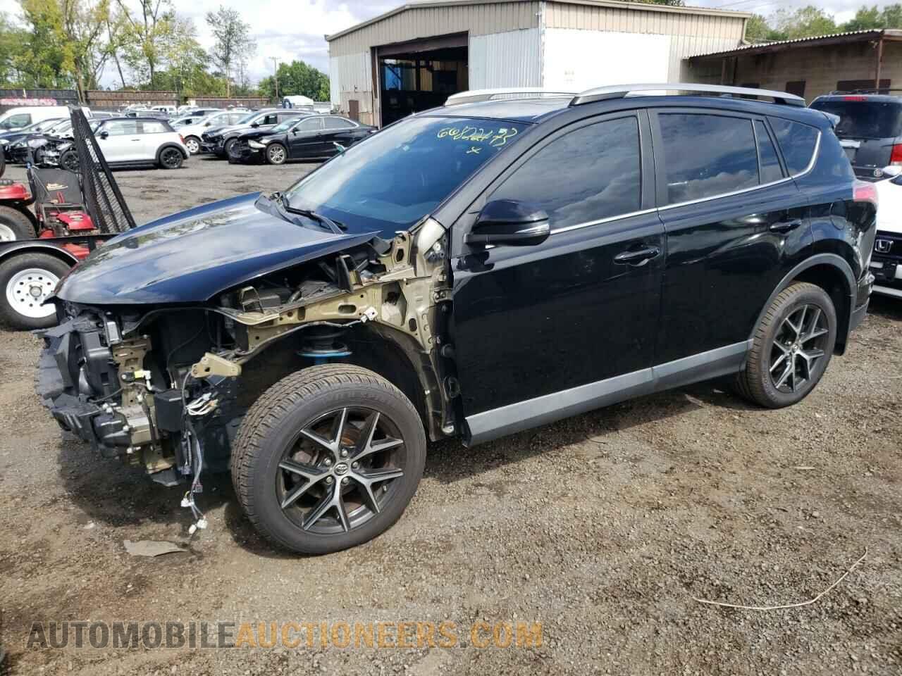 2T3JFREV3HW670872 TOYOTA RAV4 2017