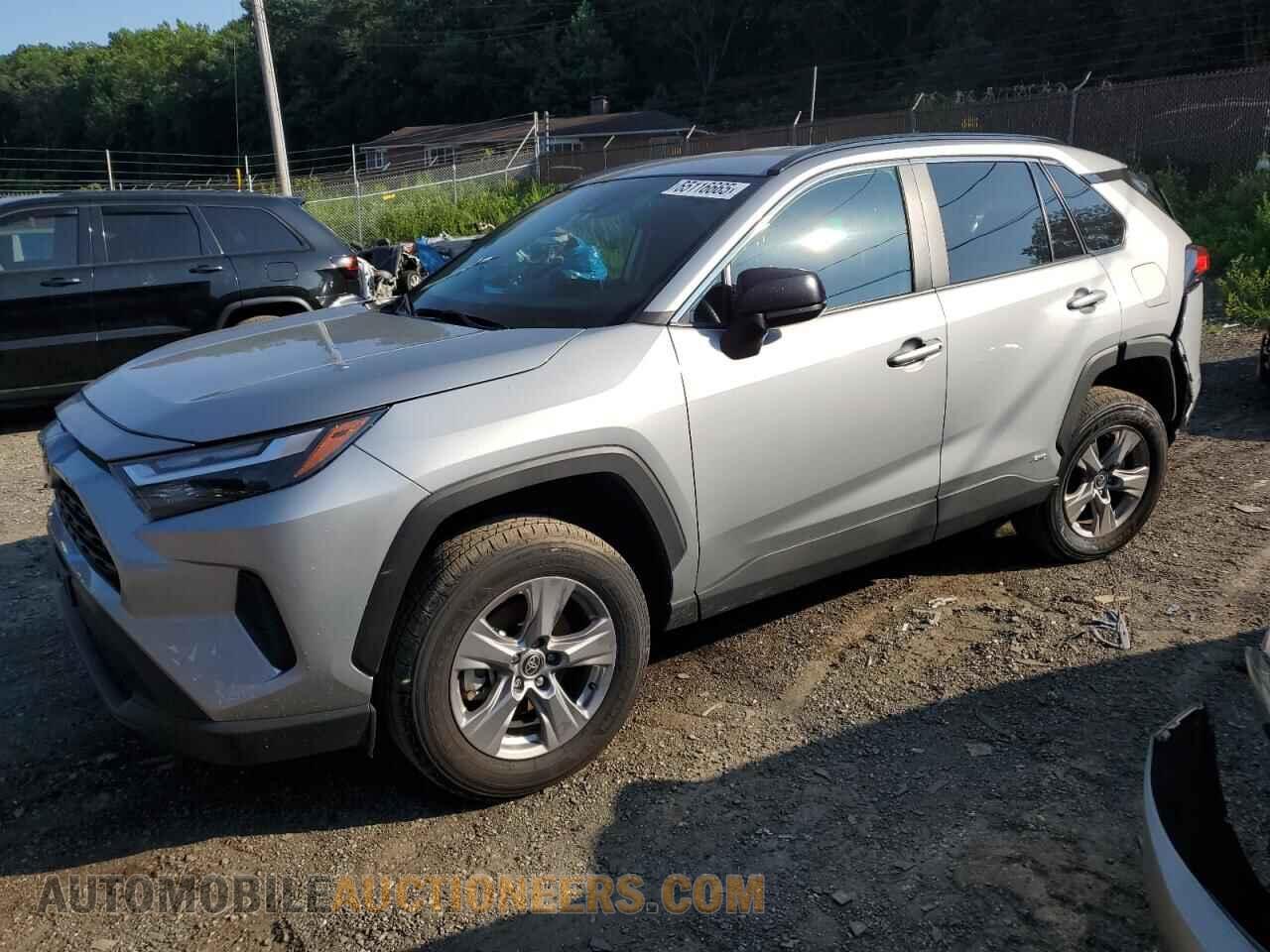 2T3LWRFV3SW264573 TOYOTA RAV4 2025
