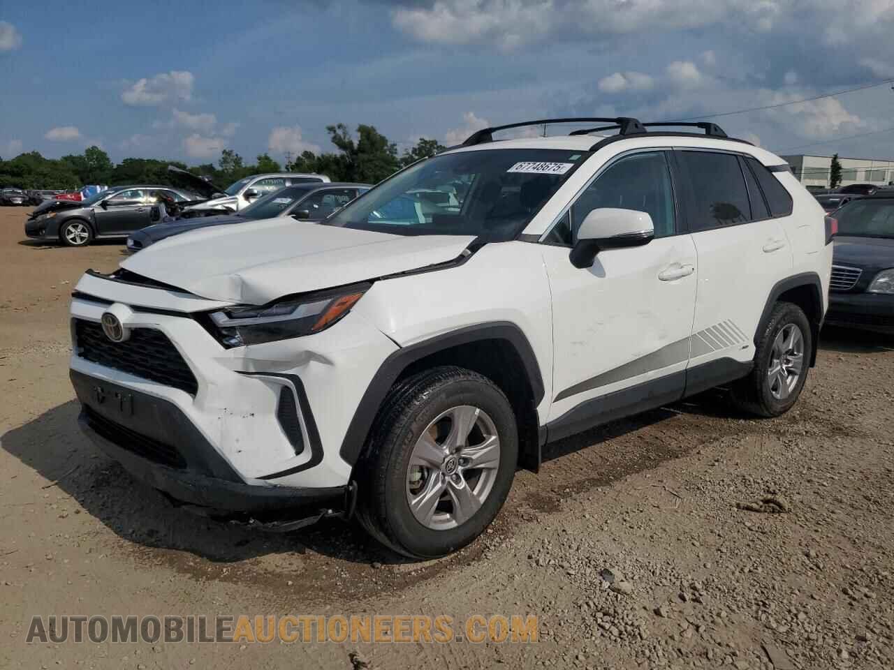 2T3MWRFV3SW268918 TOYOTA RAV4 2025
