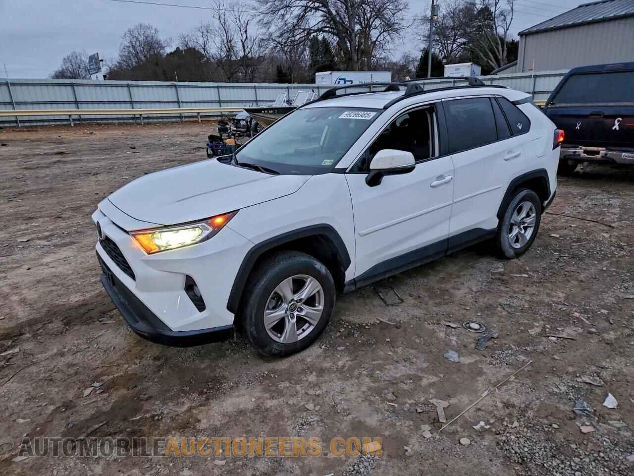 2T3P1RFV0MC242549 TOYOTA RAV4 2021