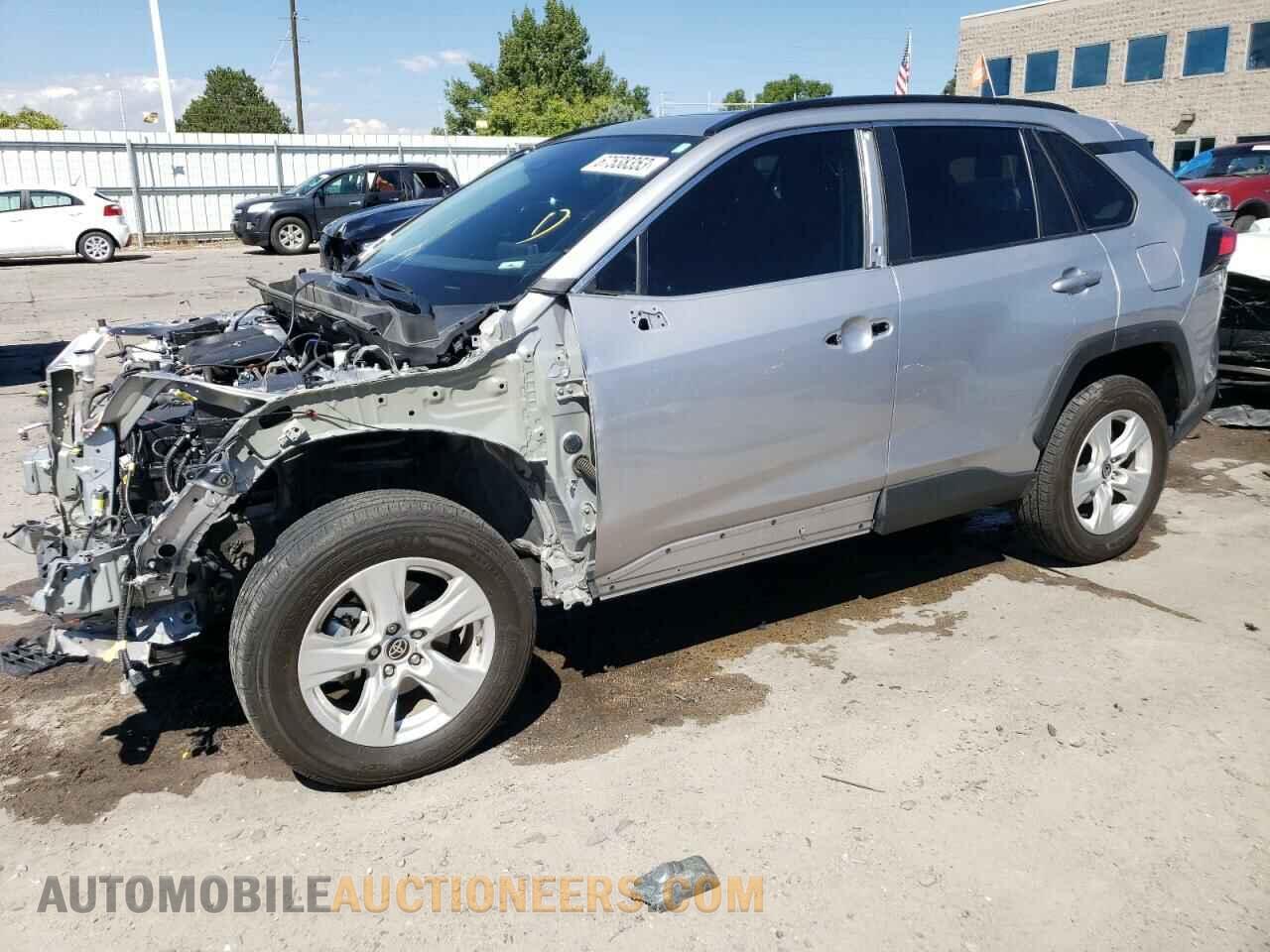2T3P1RFV2MC215014 TOYOTA RAV4 2021