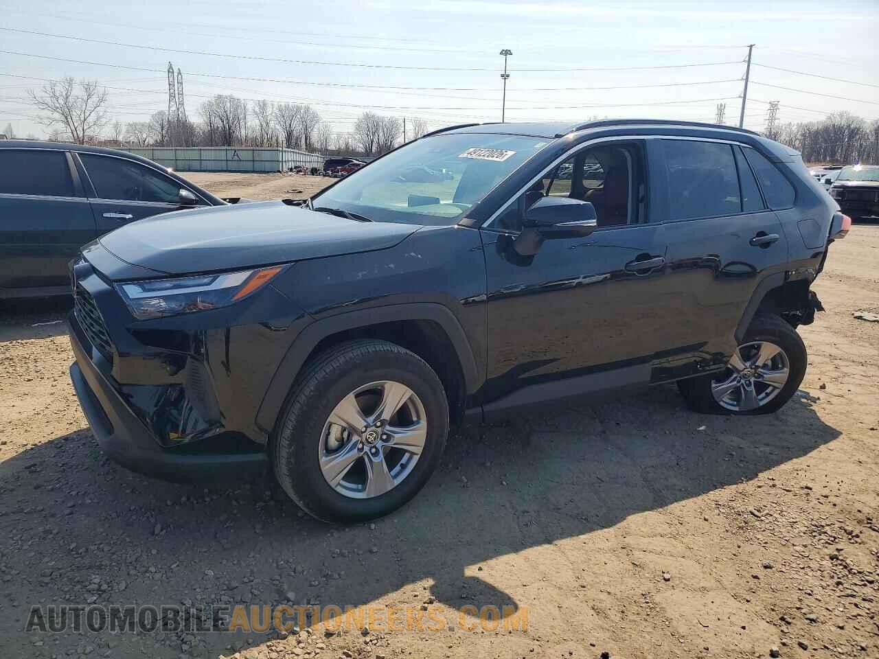 2T3P1RFV6SW576256 TOYOTA RAV4 2025