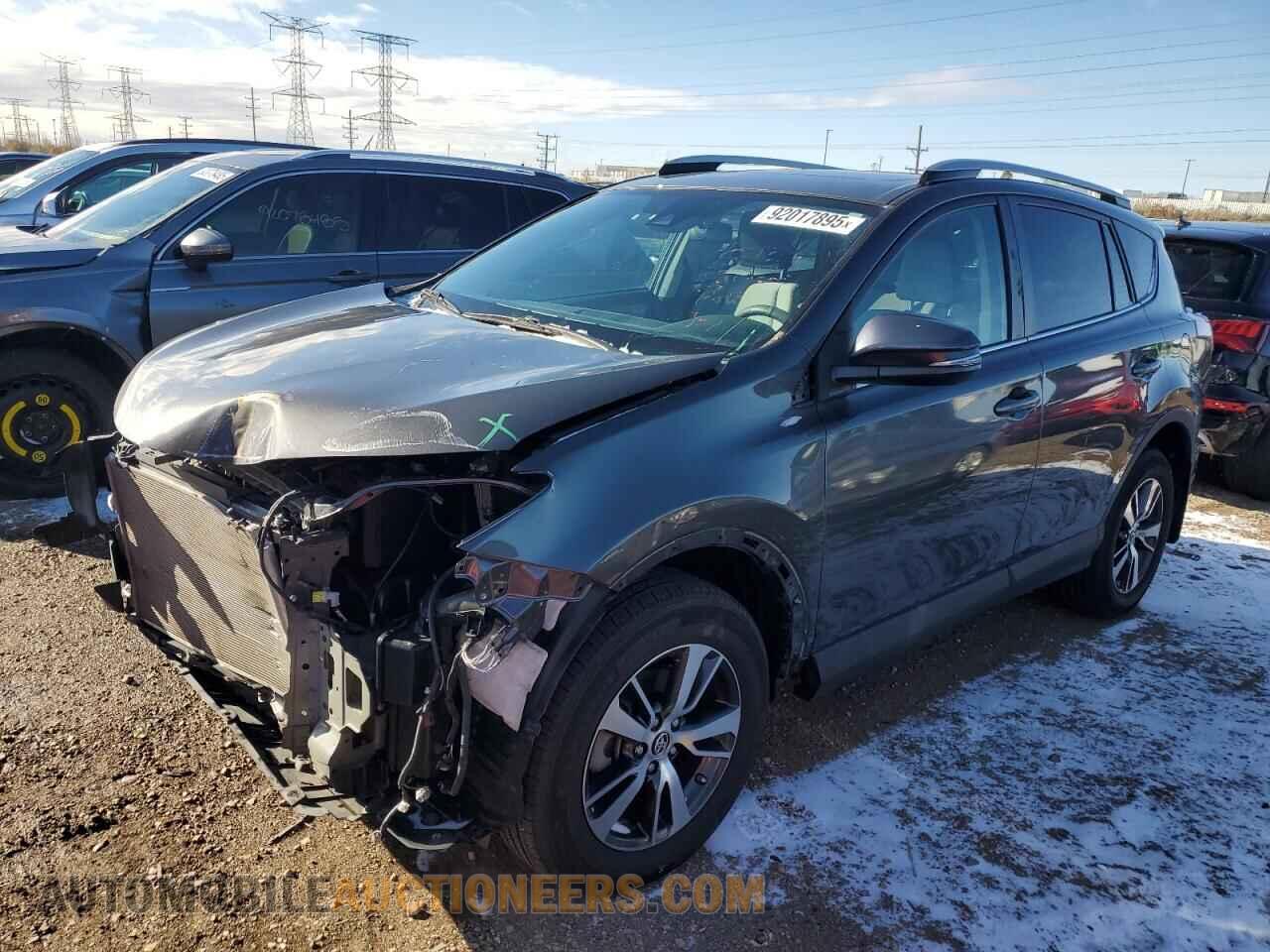 2T3RFREV2JW850708 TOYOTA RAV4 2018