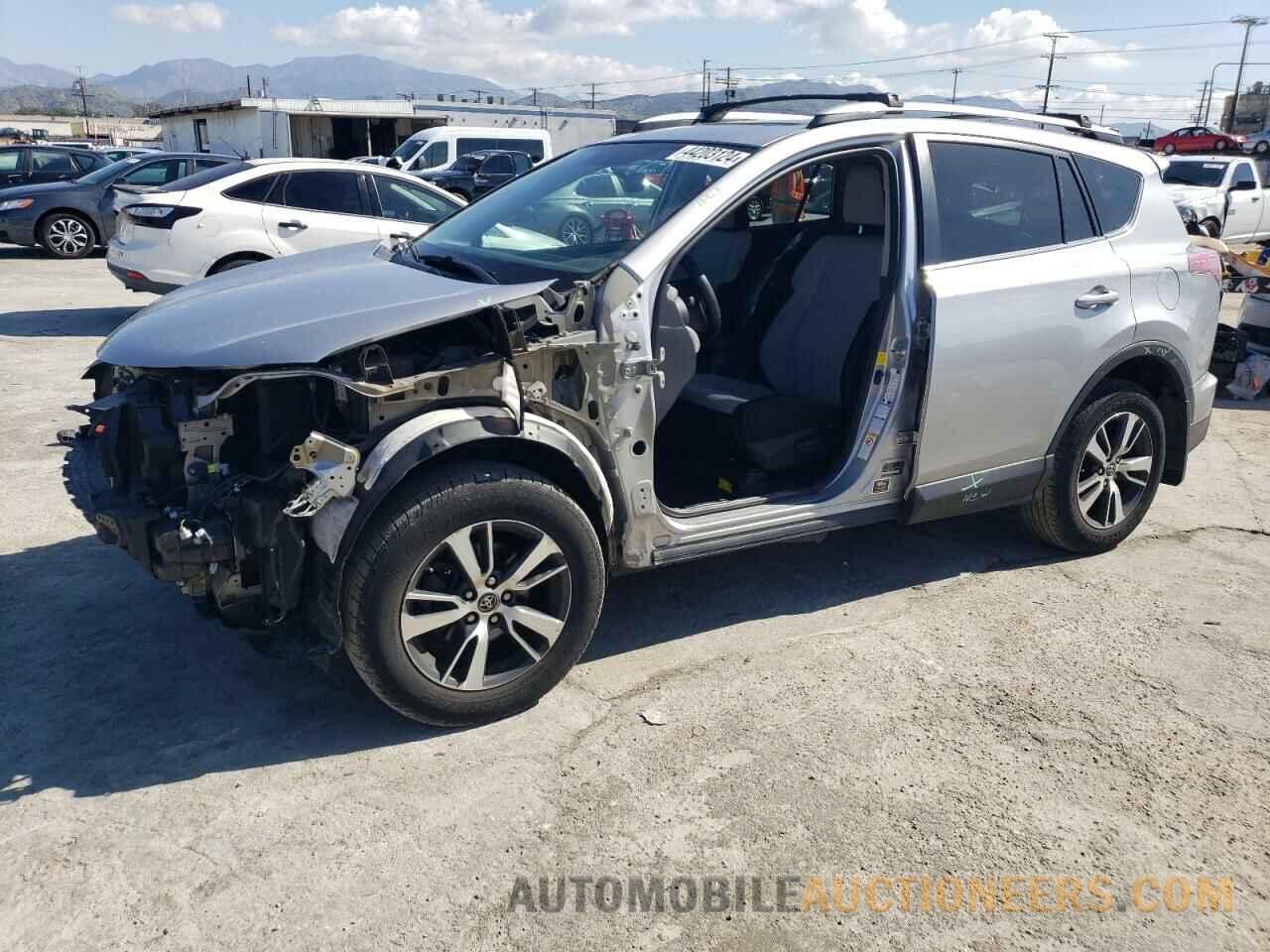 2T3RFREV5GW496949 TOYOTA RAV4 2016