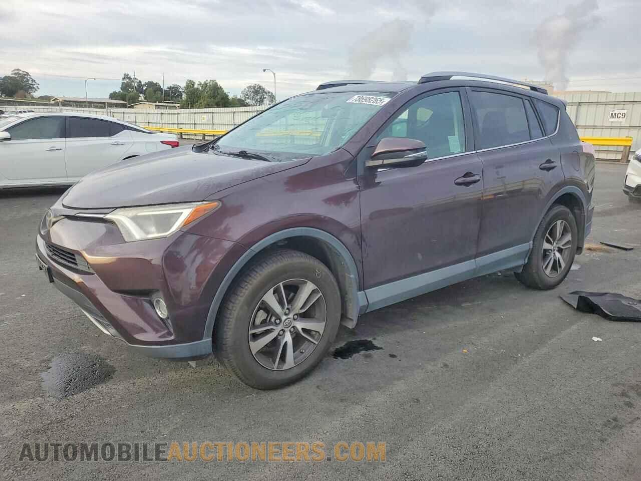 2T3RFREV9JW737726 TOYOTA RAV4 2018