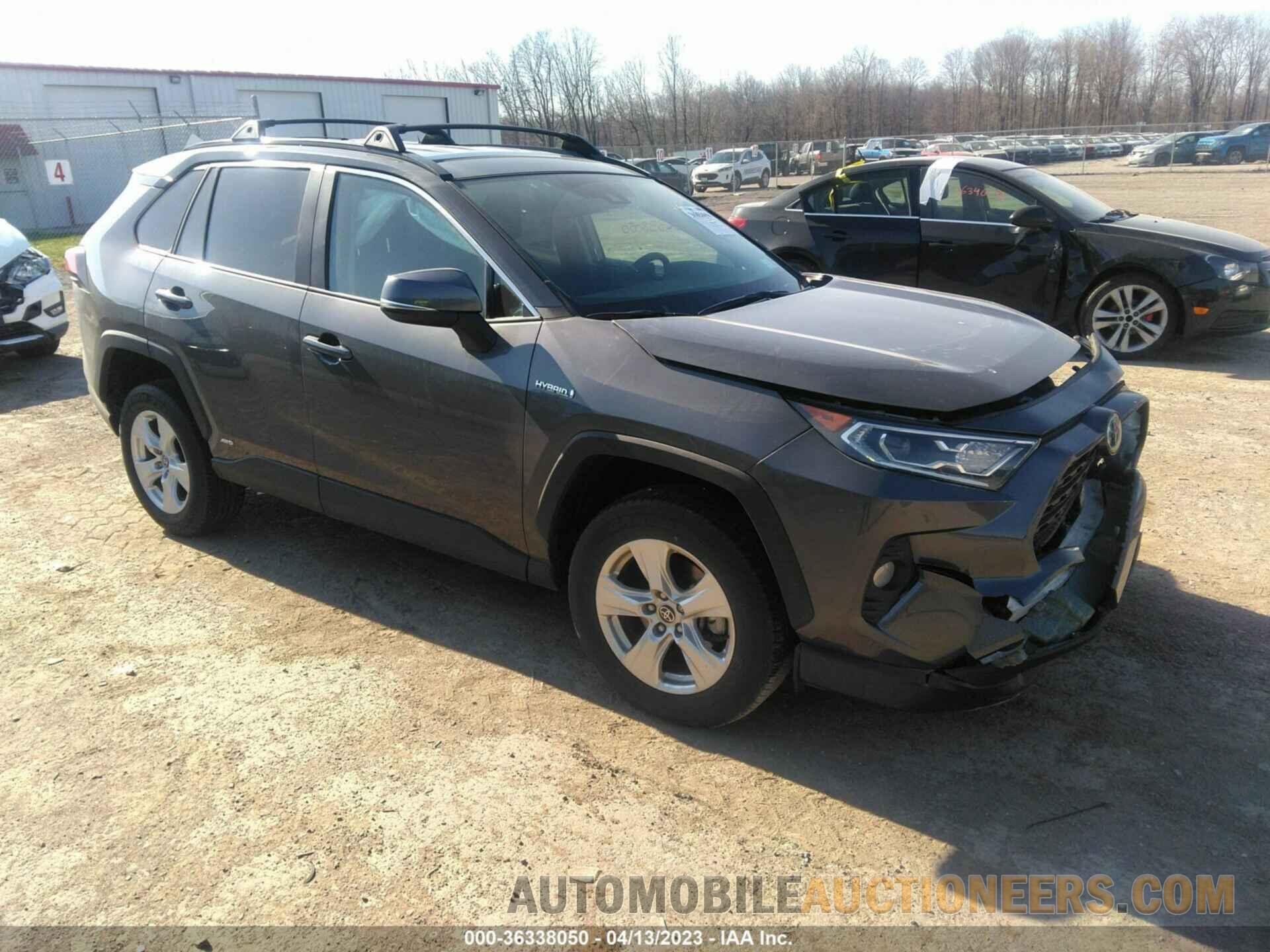 2T3RWRFV1MW125586 TOYOTA RAV4 2021