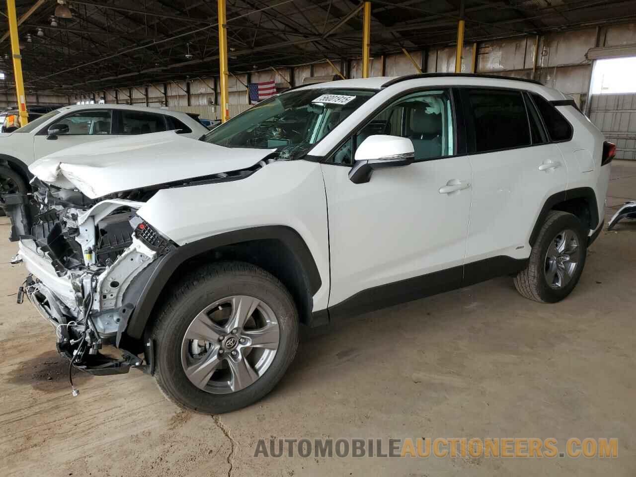 2T3RWRFV6RW239056 TOYOTA RAV4 2024