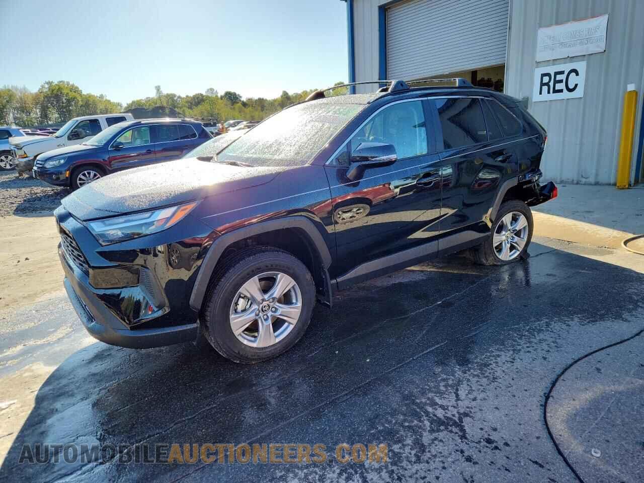 2T3RWRFV6SW266845 TOYOTA RAV4 2025