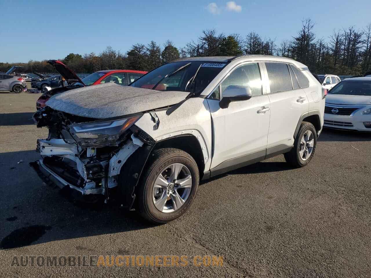 2T3RWRFV6SW284097 TOYOTA RAV4 2025