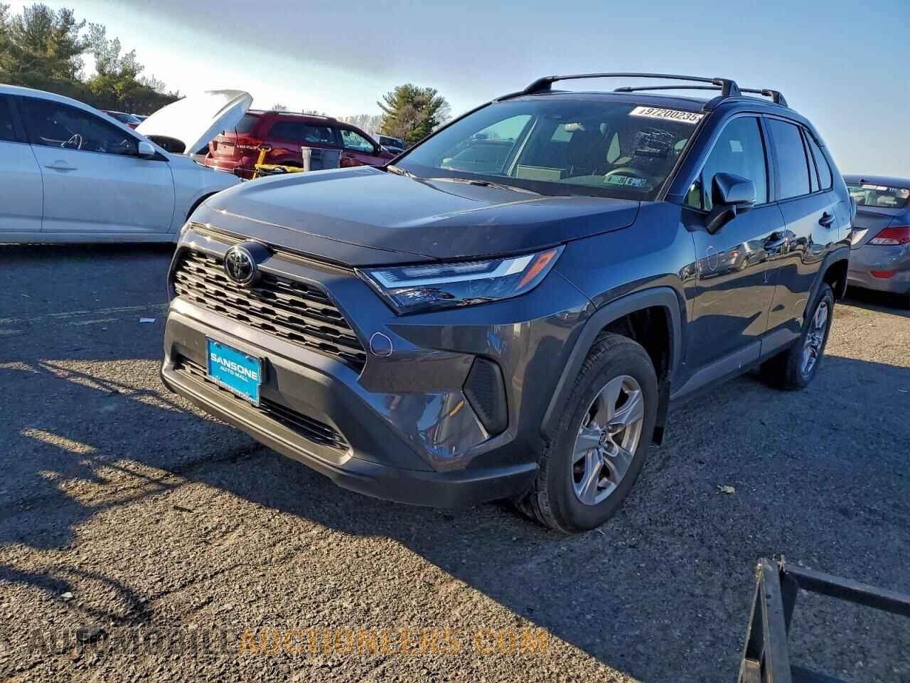 2T3RWRFV7SW280429 TOYOTA RAV4 2025