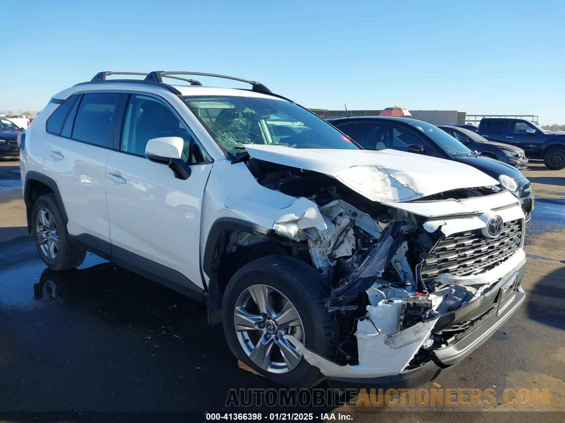 2T3W1RFV2PC237921 TOYOTA RAV4 2023