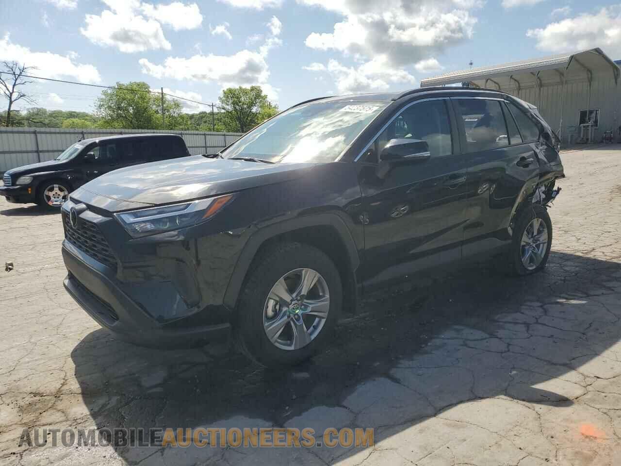 2T3W1RFV2SW372677 TOYOTA RAV4 2025