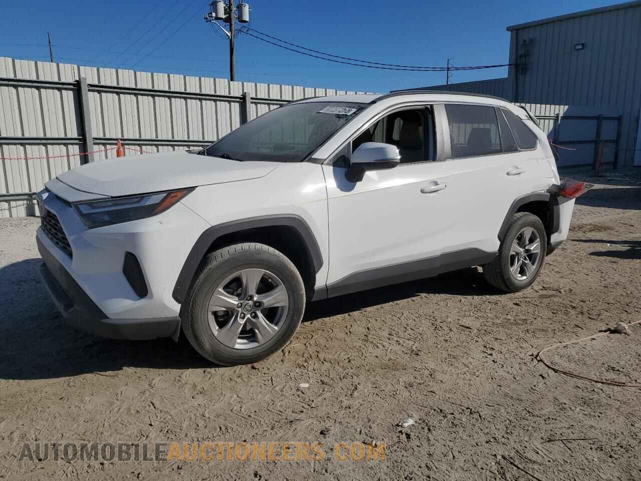 2T3W1RFV3PC215913 TOYOTA RAV4 2023