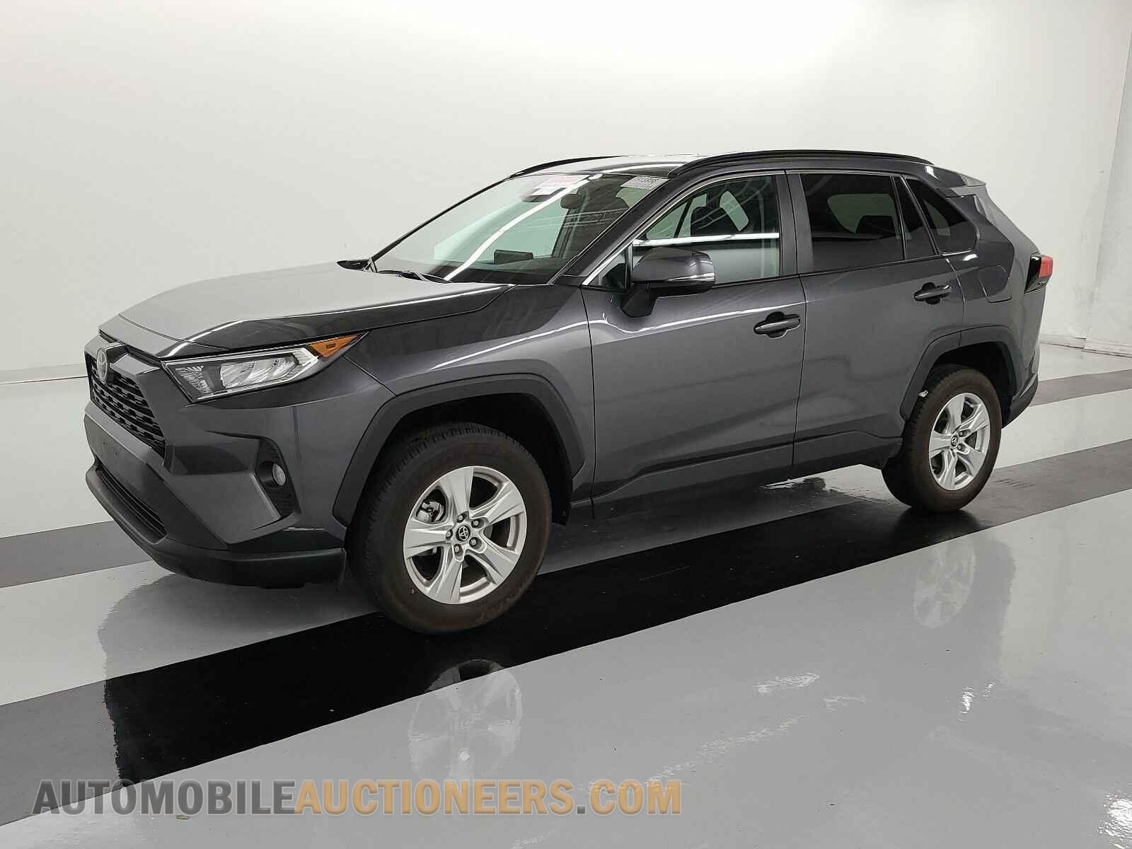 2T3W1RFV5LC046830 Toyota RAV4 2020