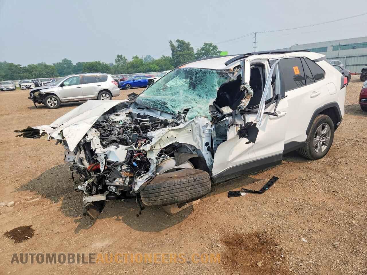 2T3W1RFV8SW397406 TOYOTA RAV4 2025