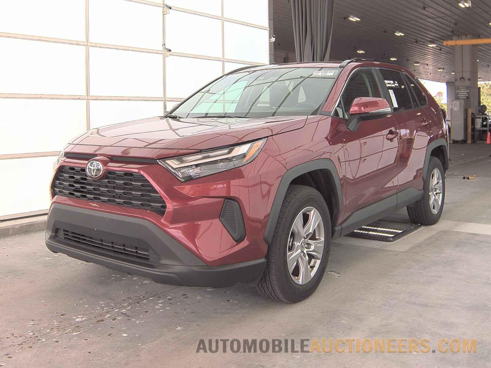 2T3W1RFVXPW257042 Toyota RAV4 2023
