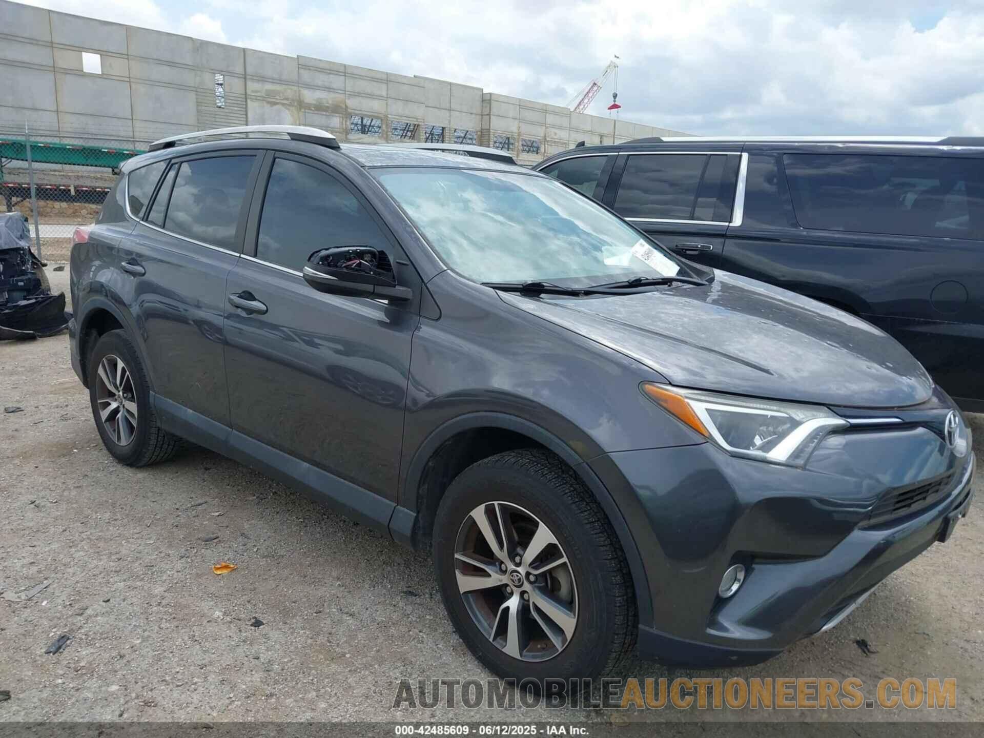 2T3WFREV2GW265686 TOYOTA RAV4 2016