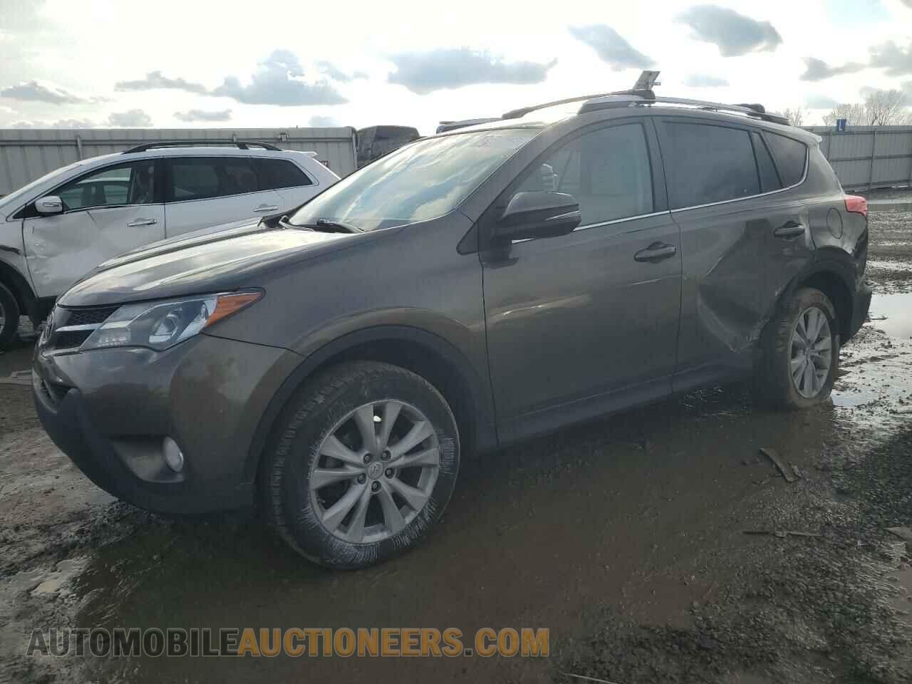 2T3YFREV0FW206076 TOYOTA RAV4 2015