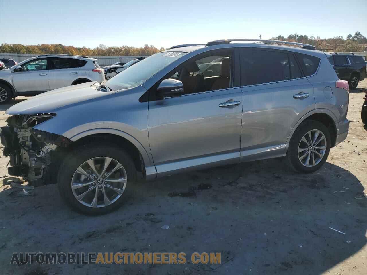 2T3YFREV0HW332005 TOYOTA RAV4 2017
