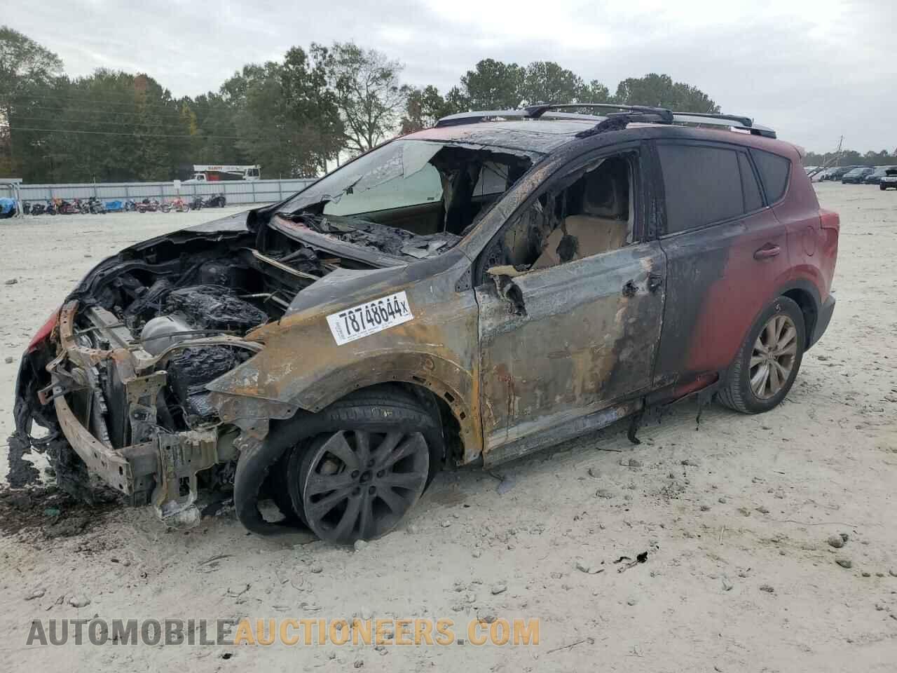 2T3YFREV1DW068805 TOYOTA RAV4 2013