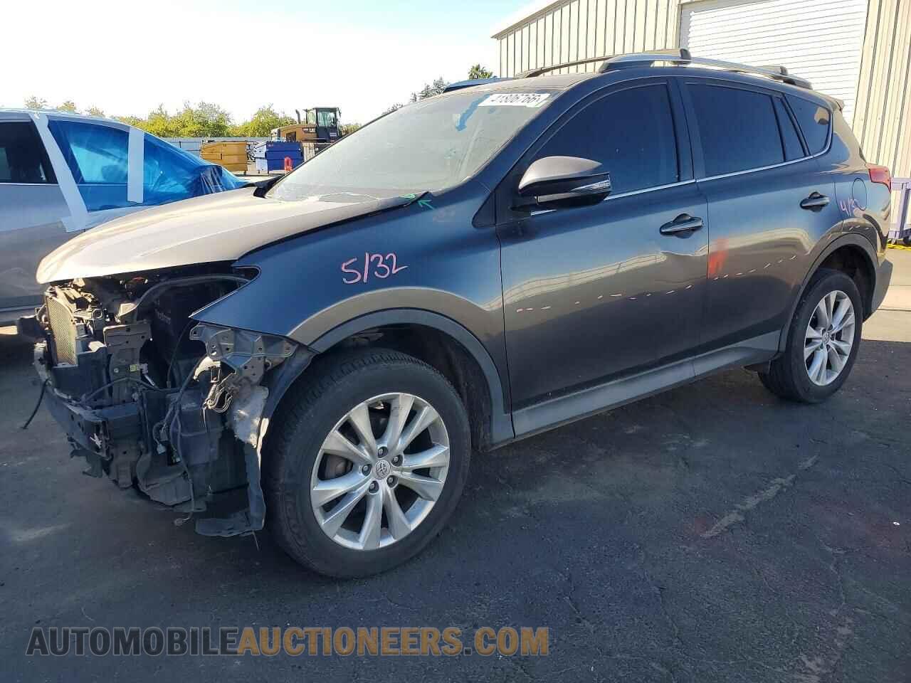 2T3YFREV2DW044366 TOYOTA RAV4 2013