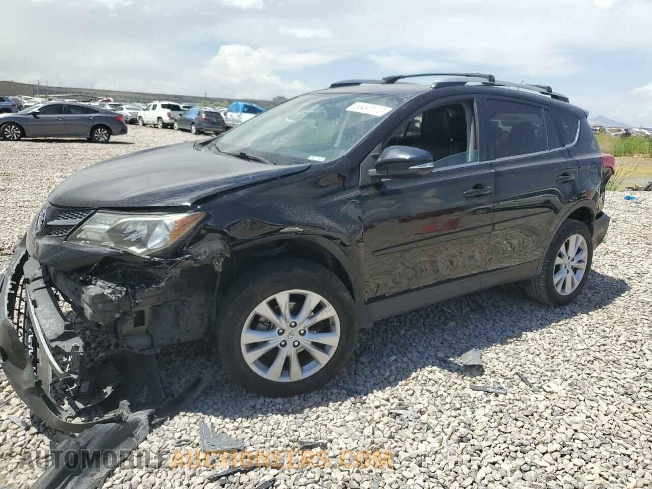 2T3YFREV2FW175140 TOYOTA RAV4 2015