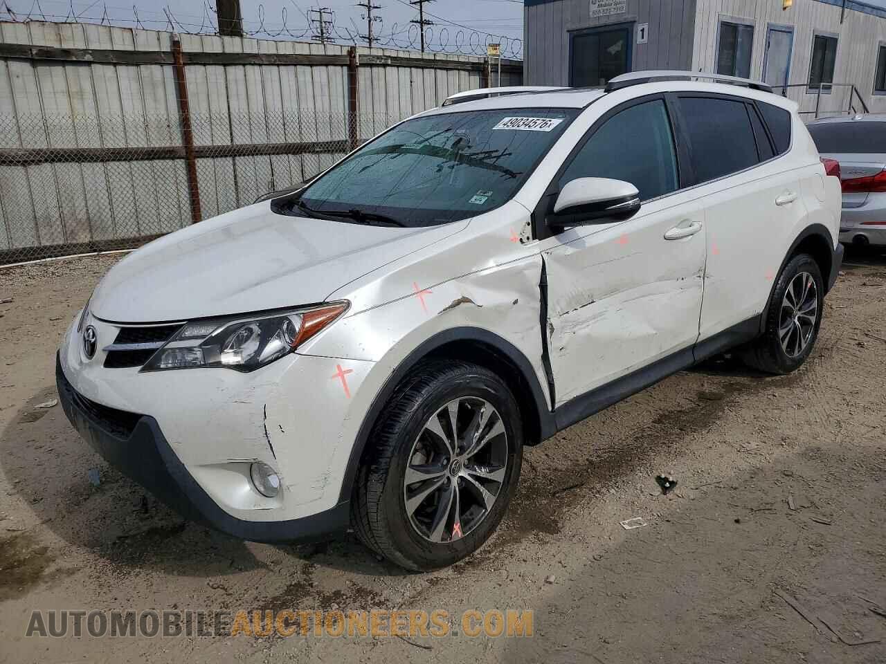 2T3YFREV2FW183173 TOYOTA RAV4 2015
