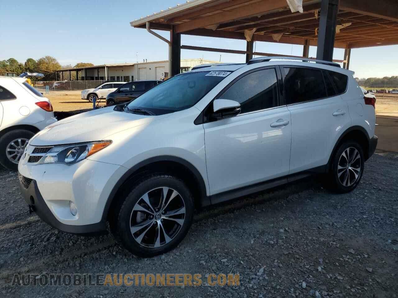 2T3YFREV2FW207617 TOYOTA RAV4 2015