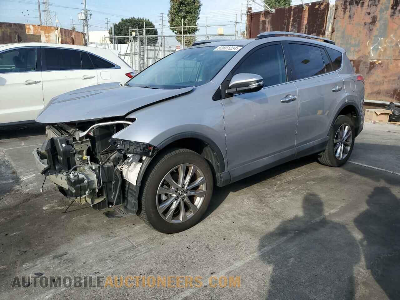 2T3YFREV2HW373686 TOYOTA RAV4 2017