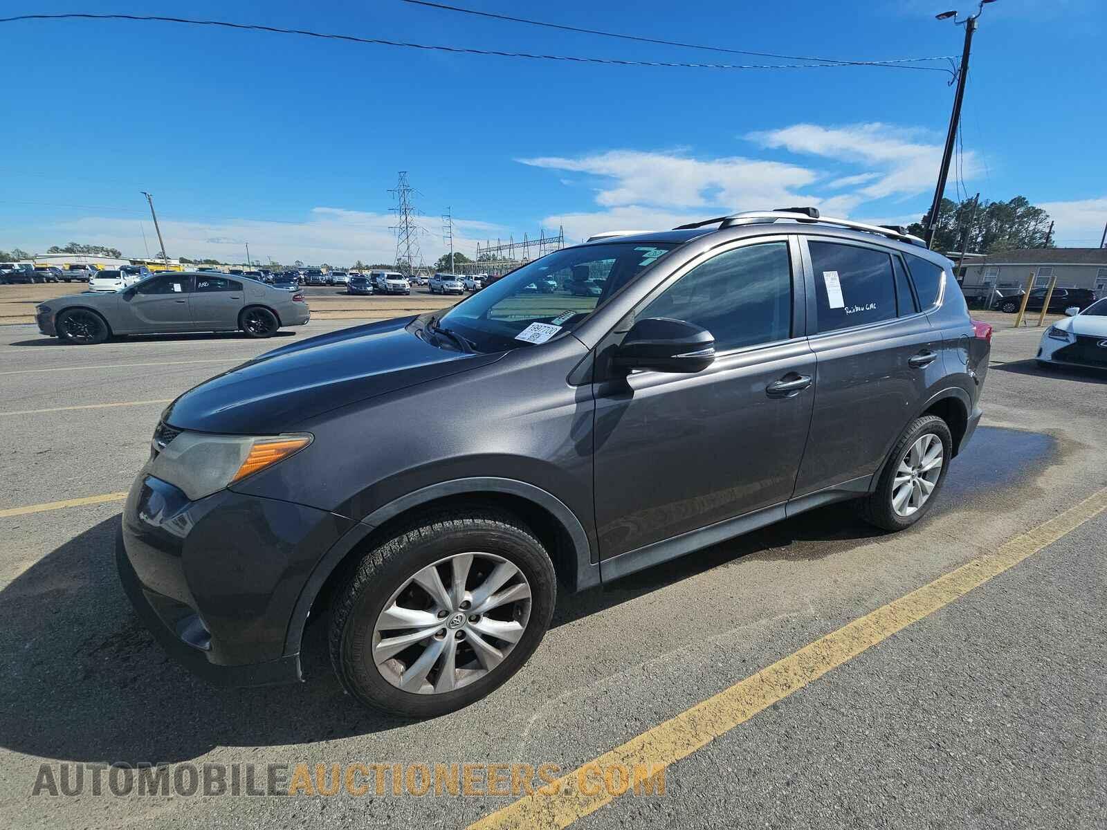 2T3YFREV4FW205108 Toyota RAV4 2015