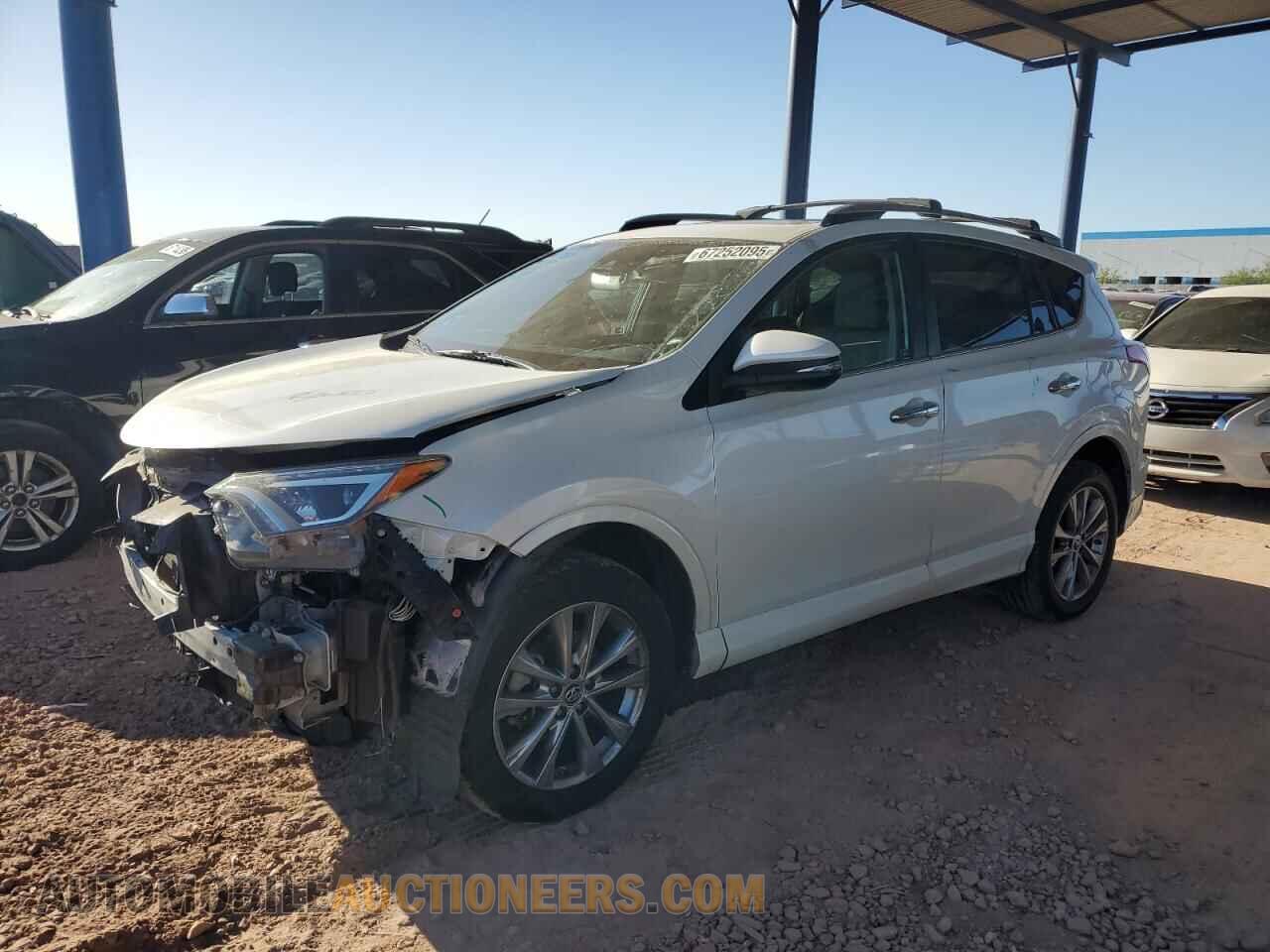 2T3YFREV5HW337085 TOYOTA RAV4 2017