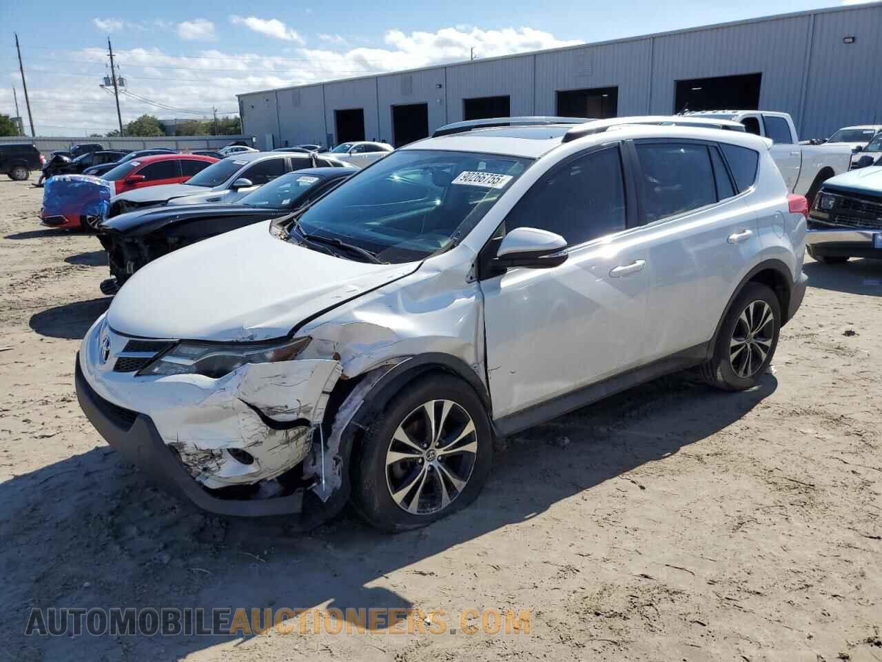 2T3YFREV6FW160401 TOYOTA RAV4 2015