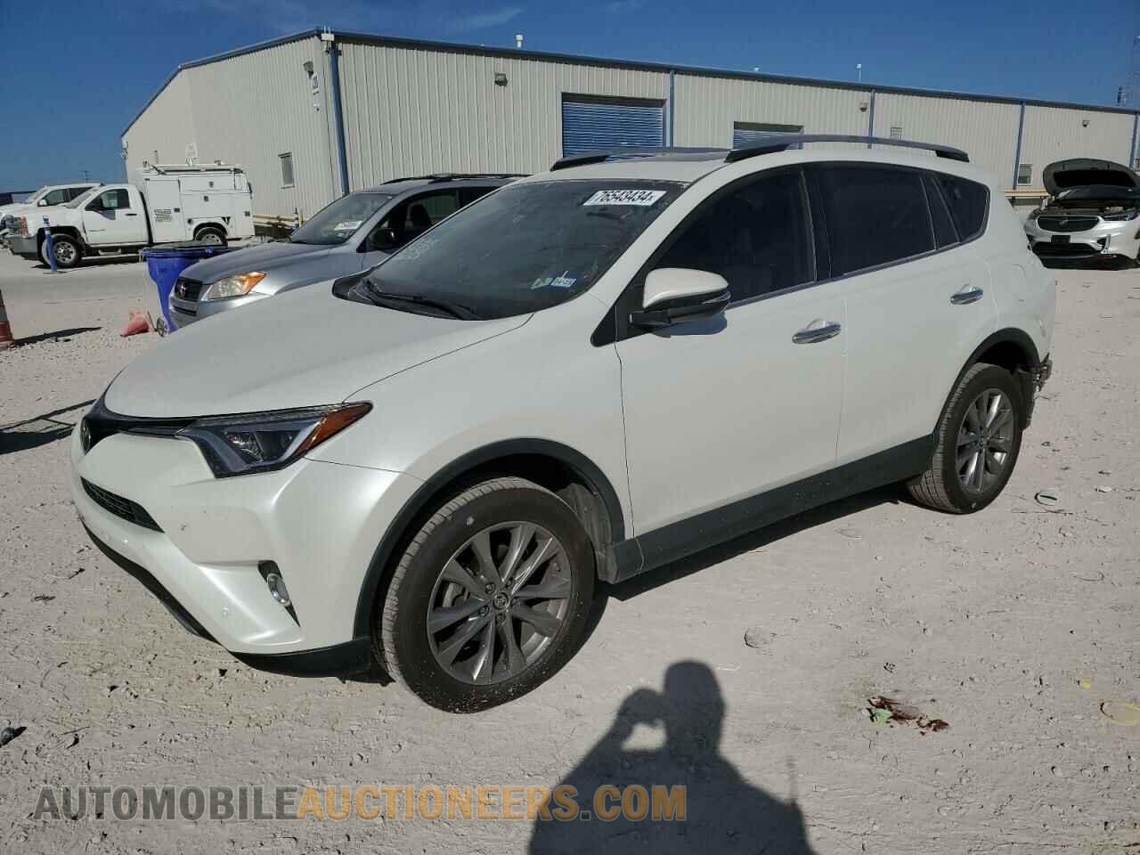 2T3YFREV6HW366739 TOYOTA RAV4 2017