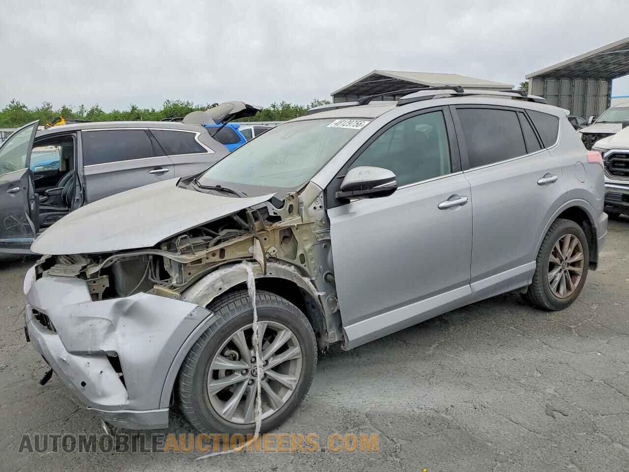 2T3YFREV8HW367116 TOYOTA RAV4 2017