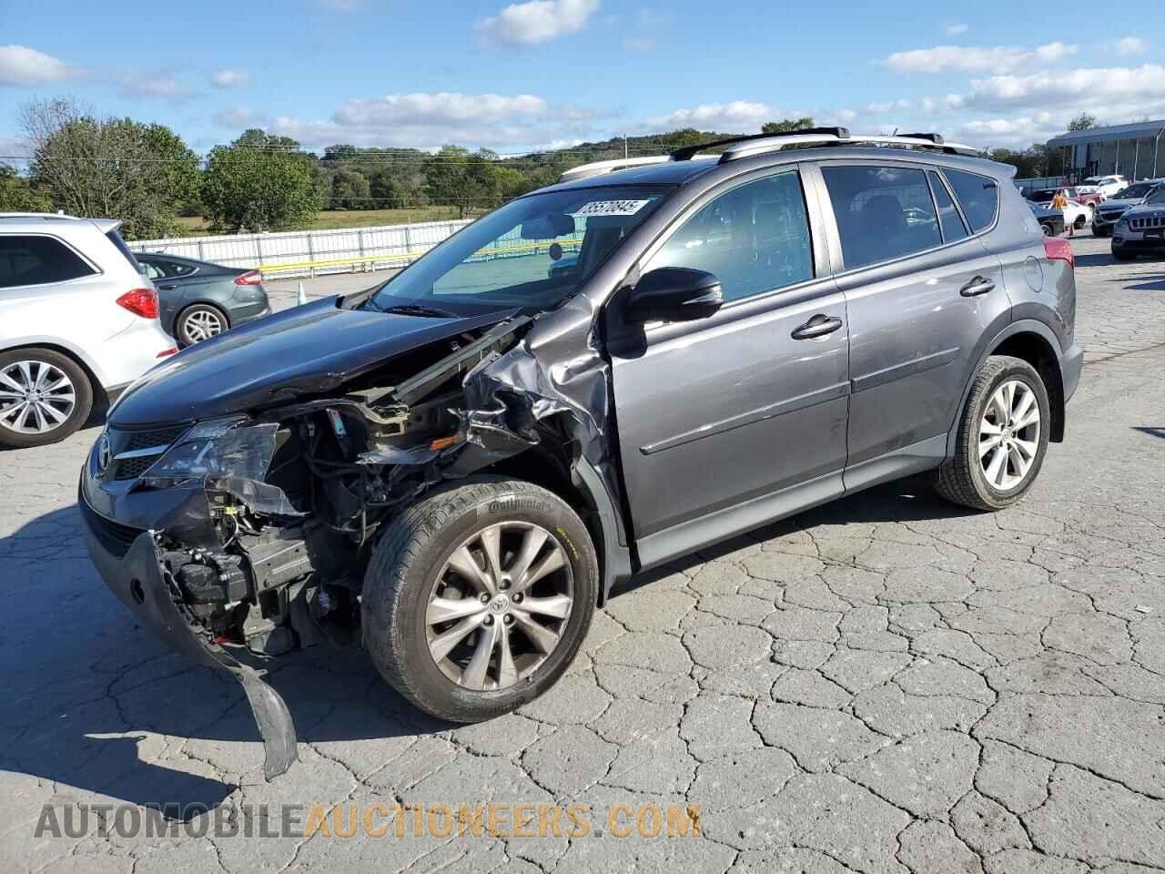 2T3YFREV9FW212958 TOYOTA RAV4 2015