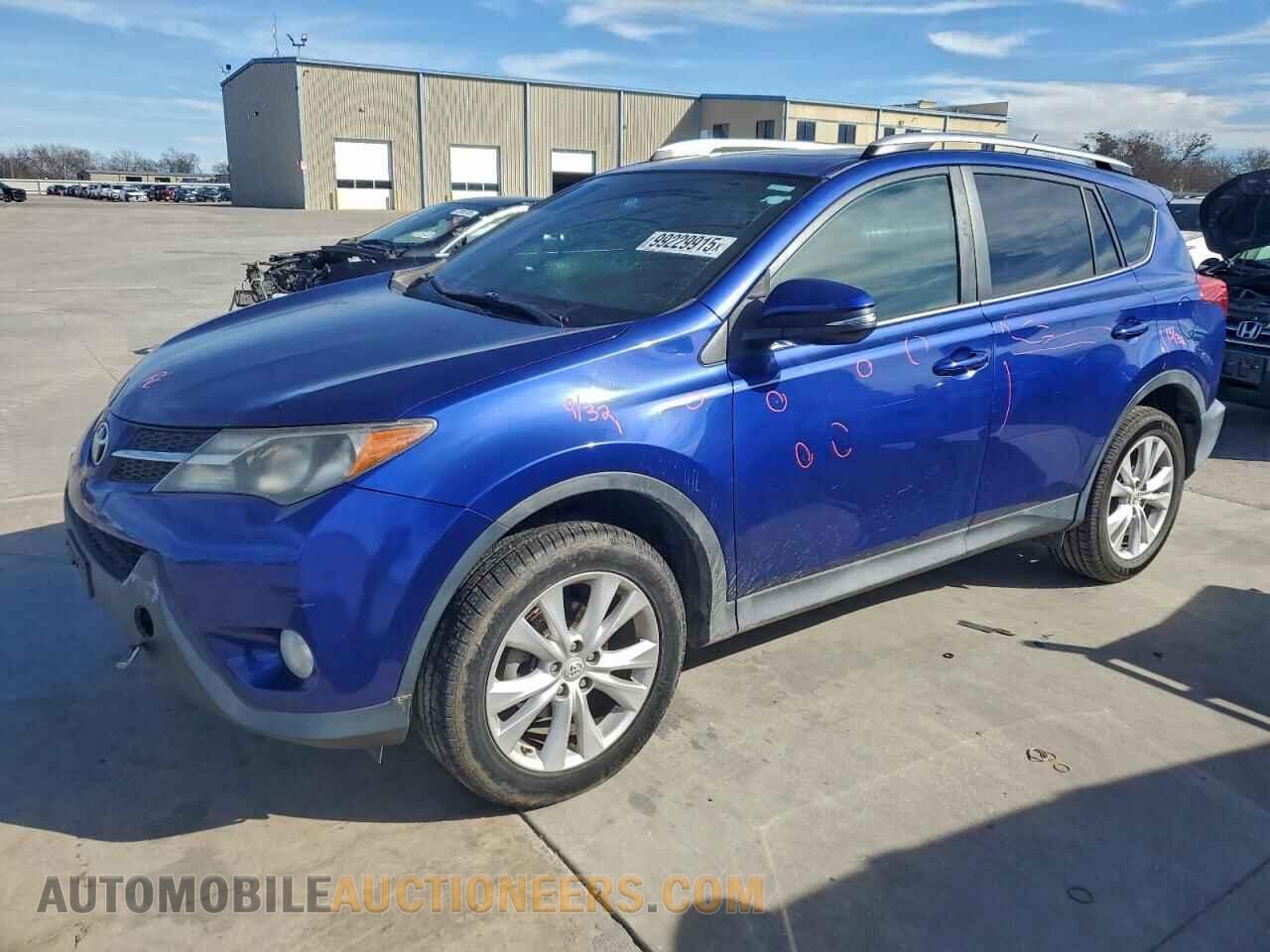 2T3YFREVXEW105822 TOYOTA RAV4 2014