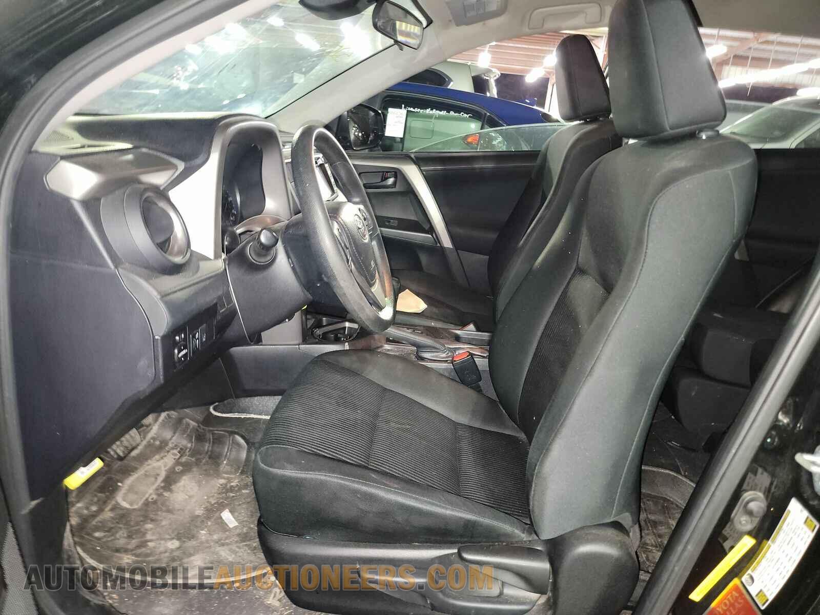 2T3ZFREV0JW520954 Toyota RAV4 2018