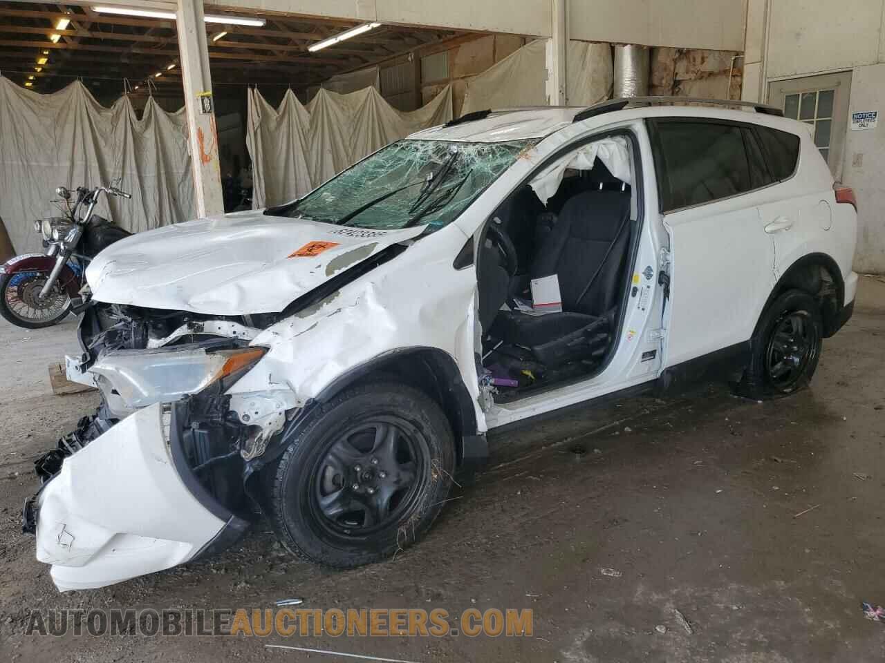 2T3ZFREV1HW366846 TOYOTA RAV4 2017