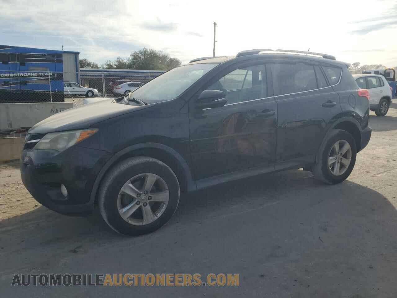 2T3ZFREV2EW108928 TOYOTA RAV4 2014