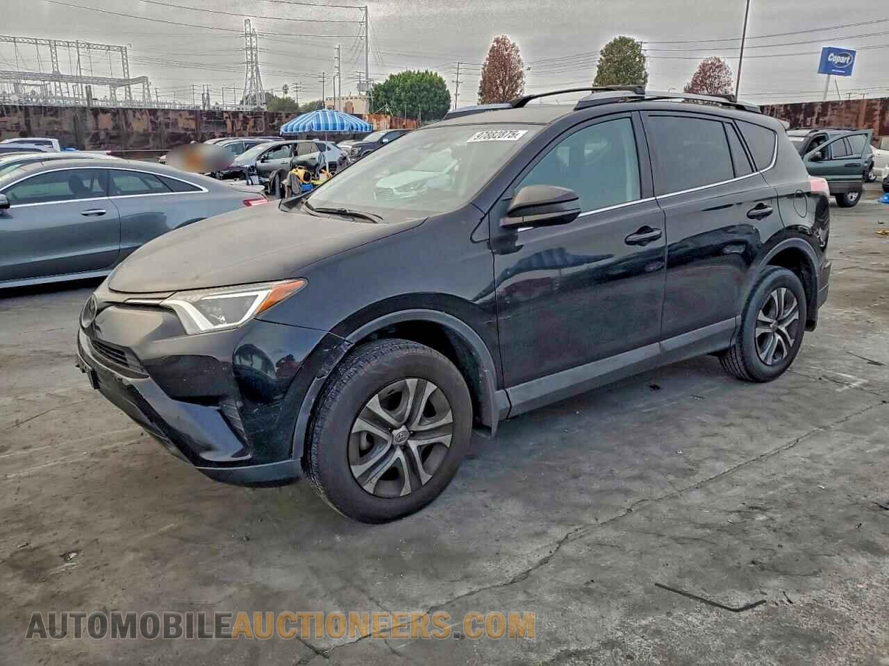 2T3ZFREV2JW473765 TOYOTA RAV4 2018