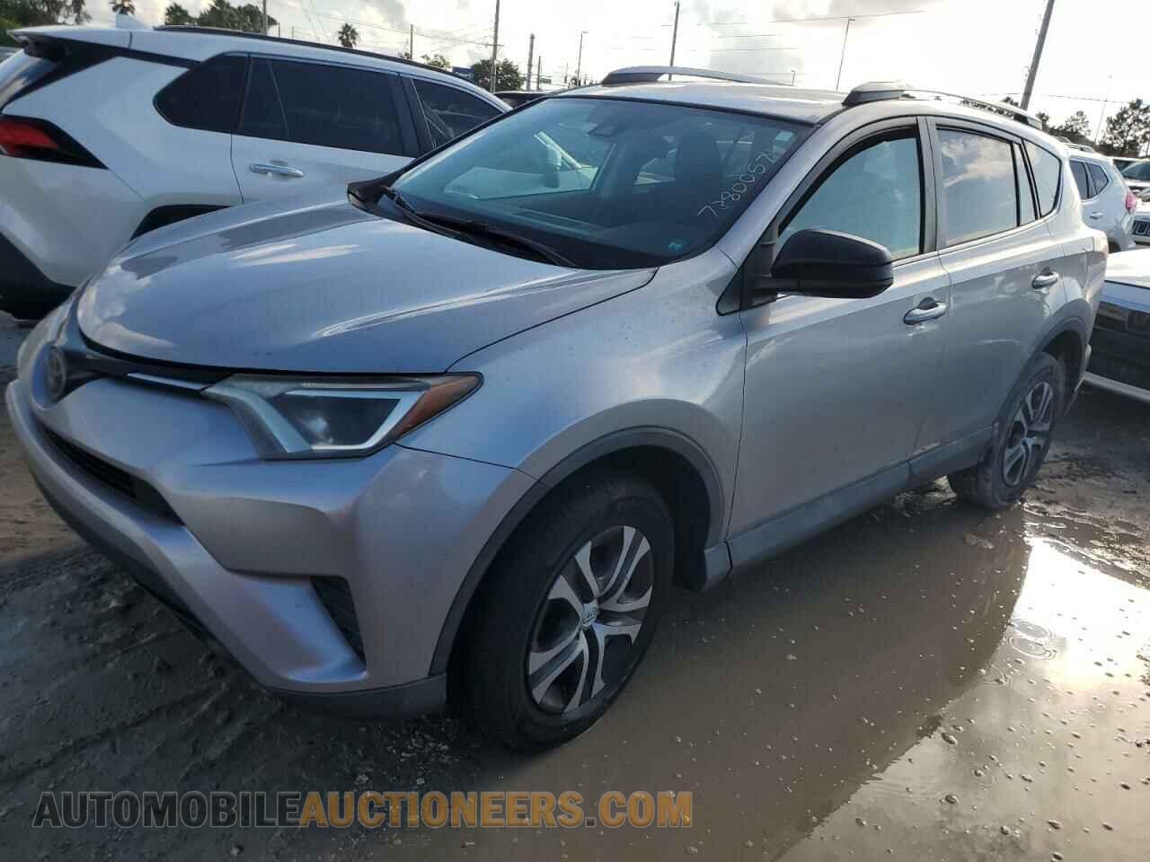 2T3ZFREV3JW420766 TOYOTA RAV4 2018