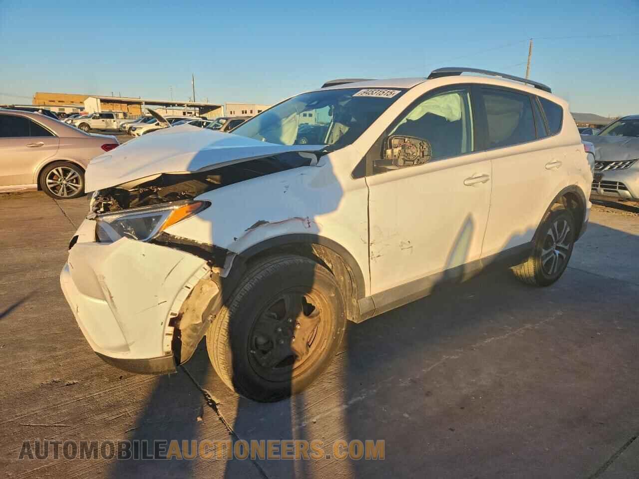 2T3ZFREV4HW314014 TOYOTA RAV4 2017