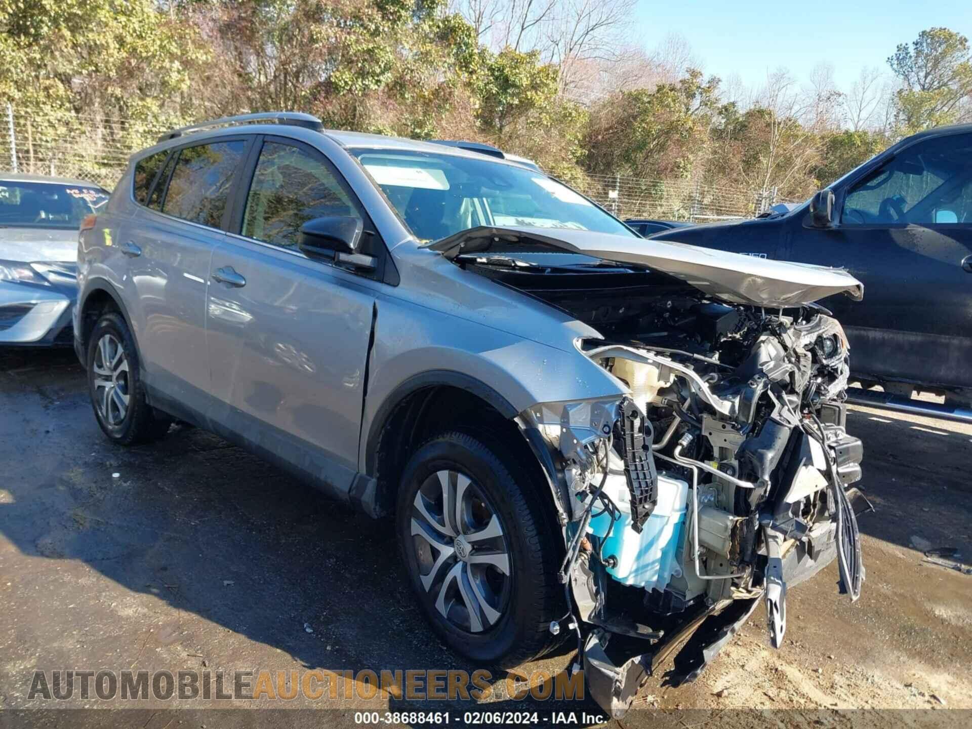 2T3ZFREV4HW368607 TOYOTA RAV4 2017