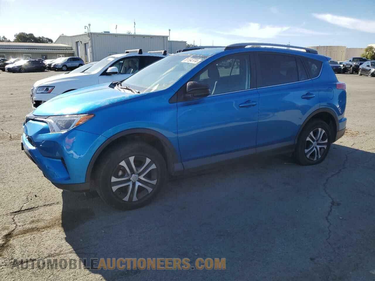 2T3ZFREV7HW349565 TOYOTA RAV4 2017