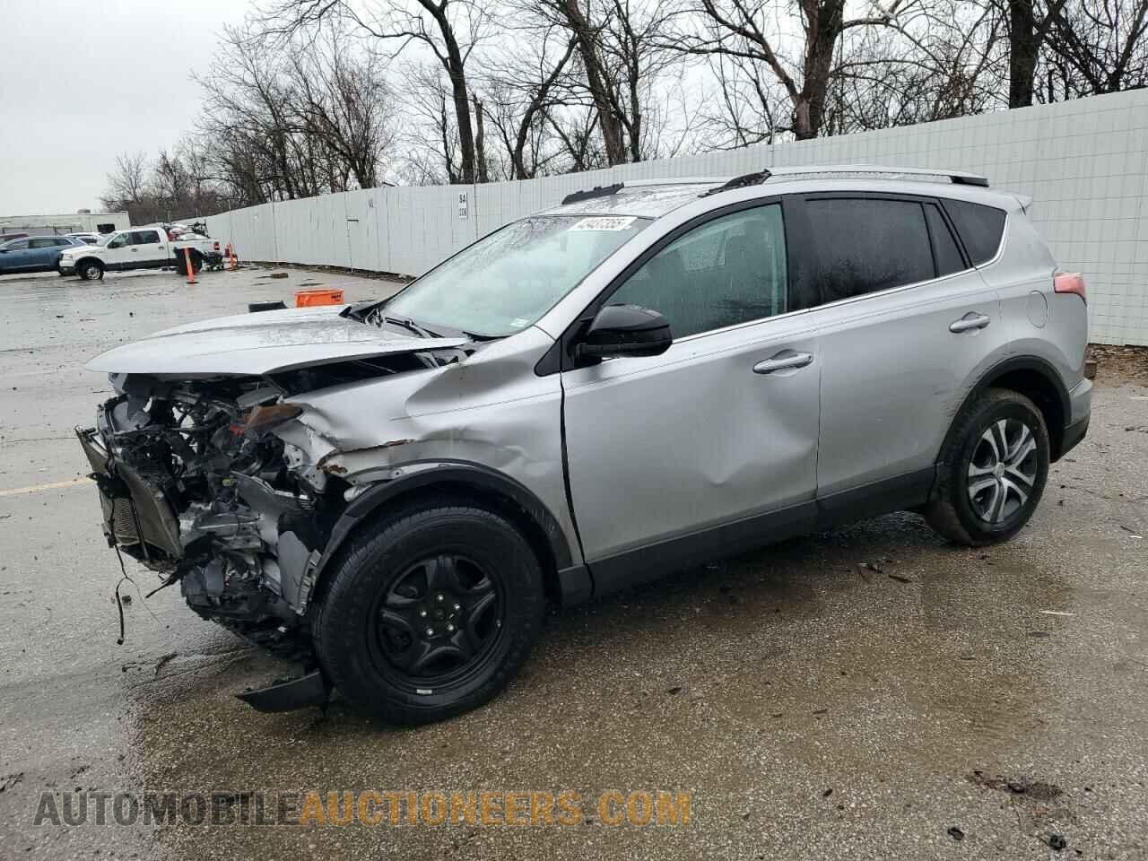 2T3ZFREV8HW334301 TOYOTA RAV4 2017