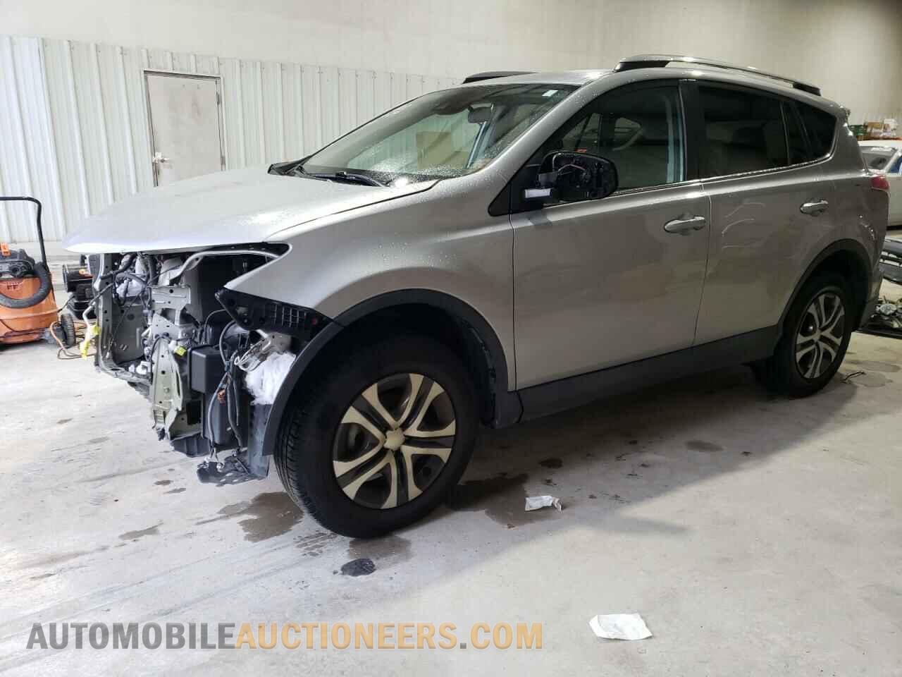 2T3ZFREV8HW356587 TOYOTA RAV4 2017