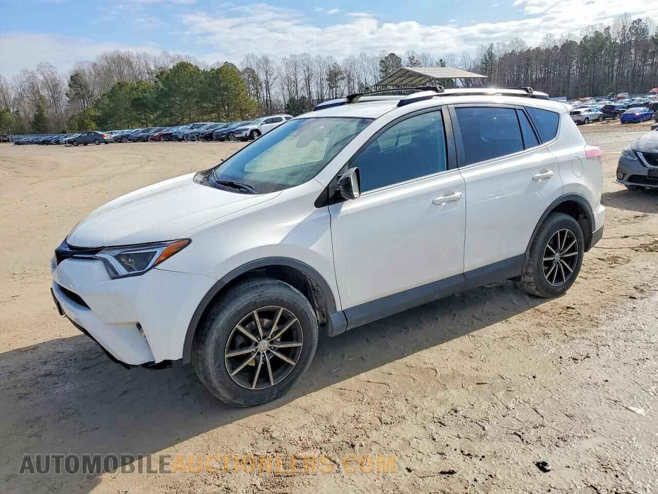 2T3ZFREV8HW383837 TOYOTA RAV4 2017