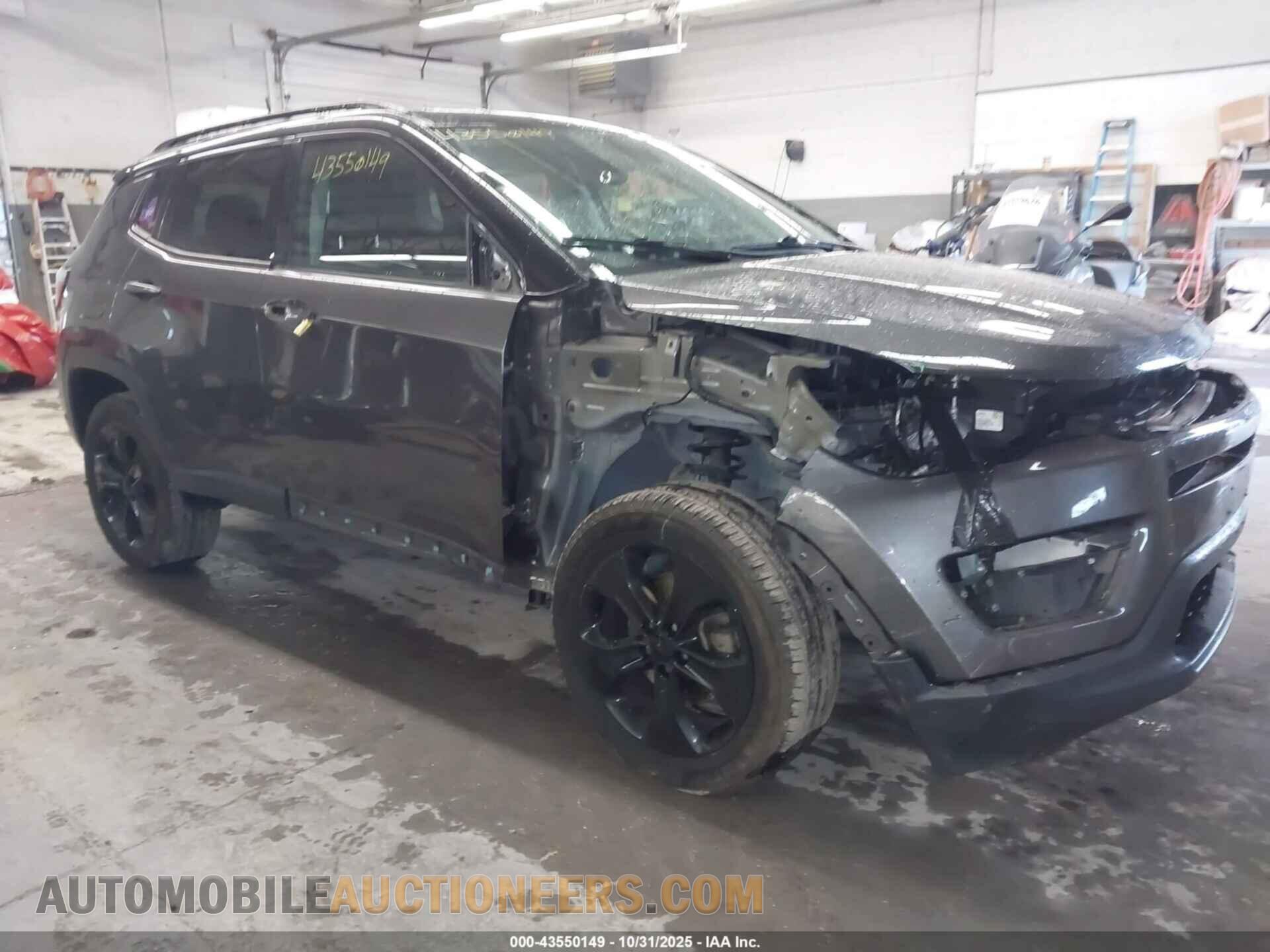 3C4NJDBB0JT454973 JEEP COMPASS 2018