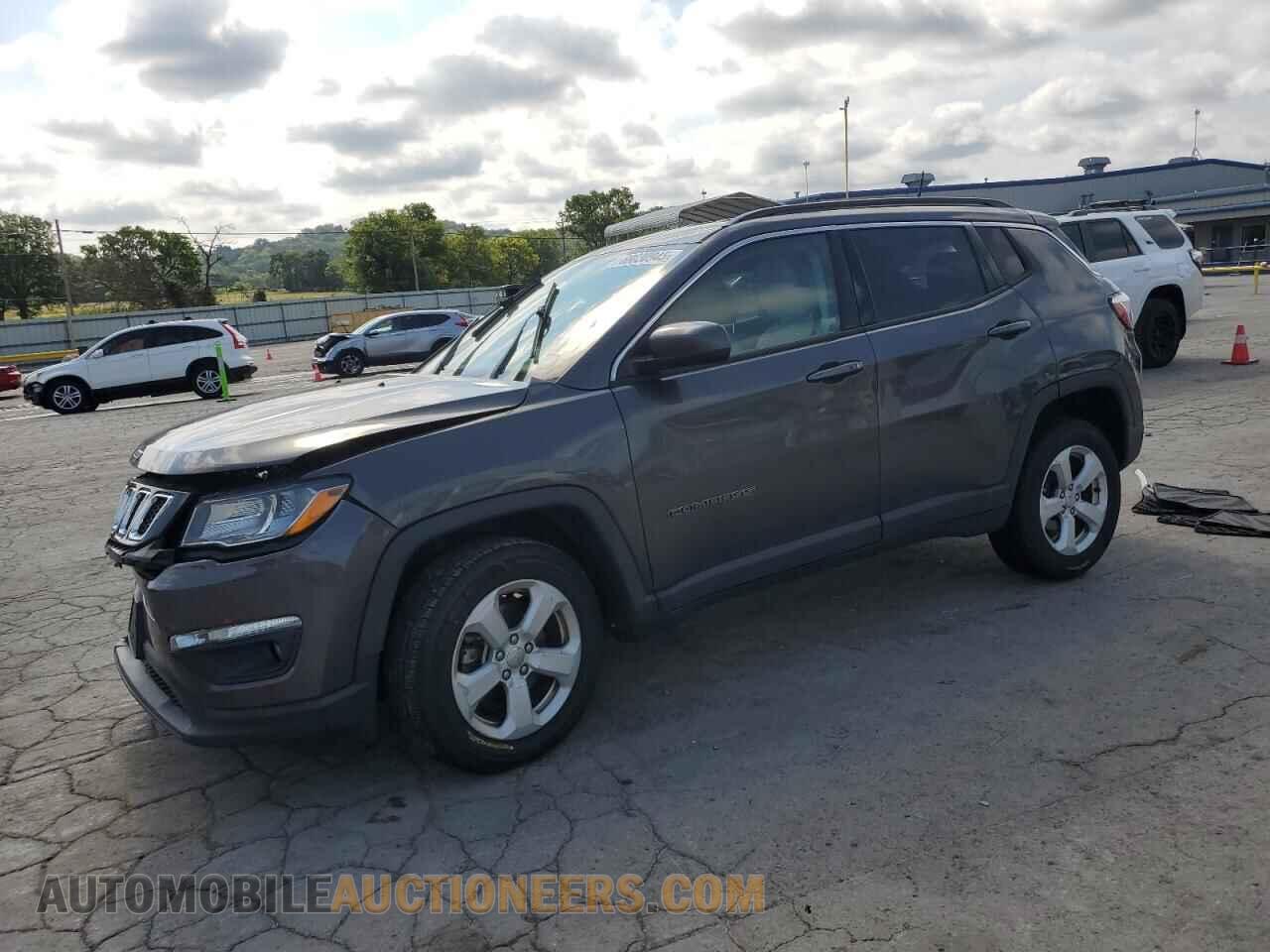 3C4NJDBB1HT620623 JEEP COMPASS 2017