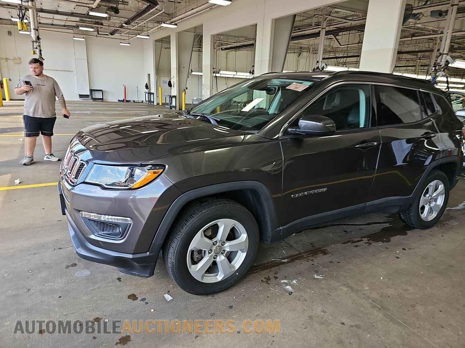 3C4NJDBB1HT651662 Jeep Compass 2017